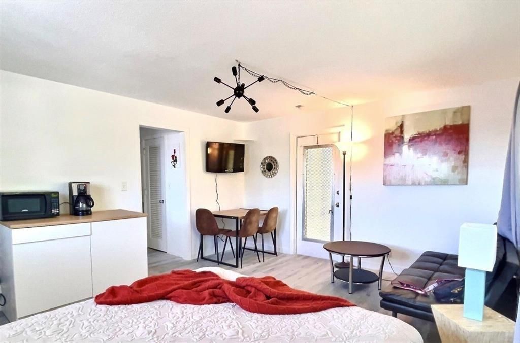 Photo of 4213 NE 21st Avenue, Fort Lauderdale, FL 33308 (MLS # F10497058)