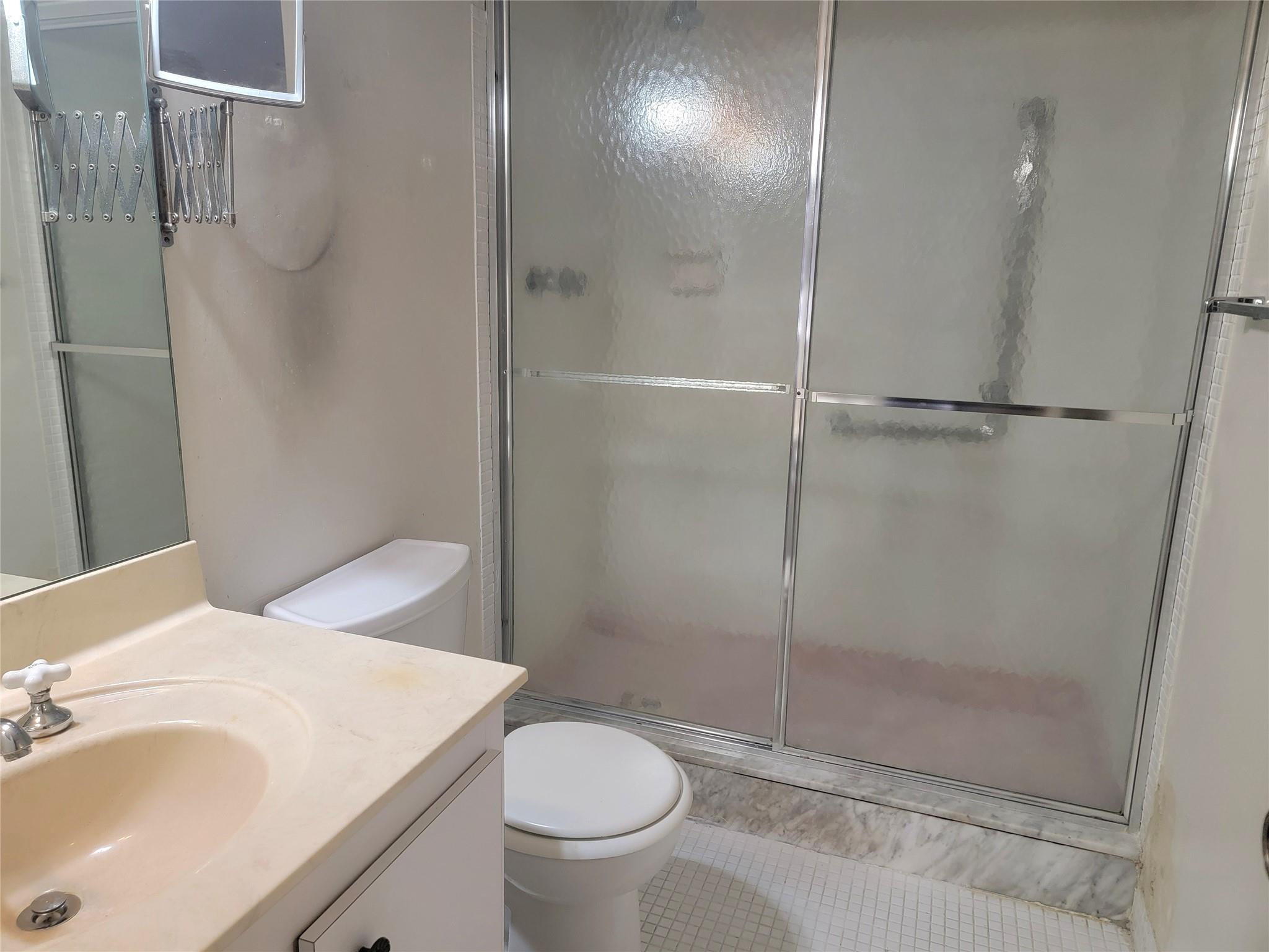 Oakbrook Village - Residential