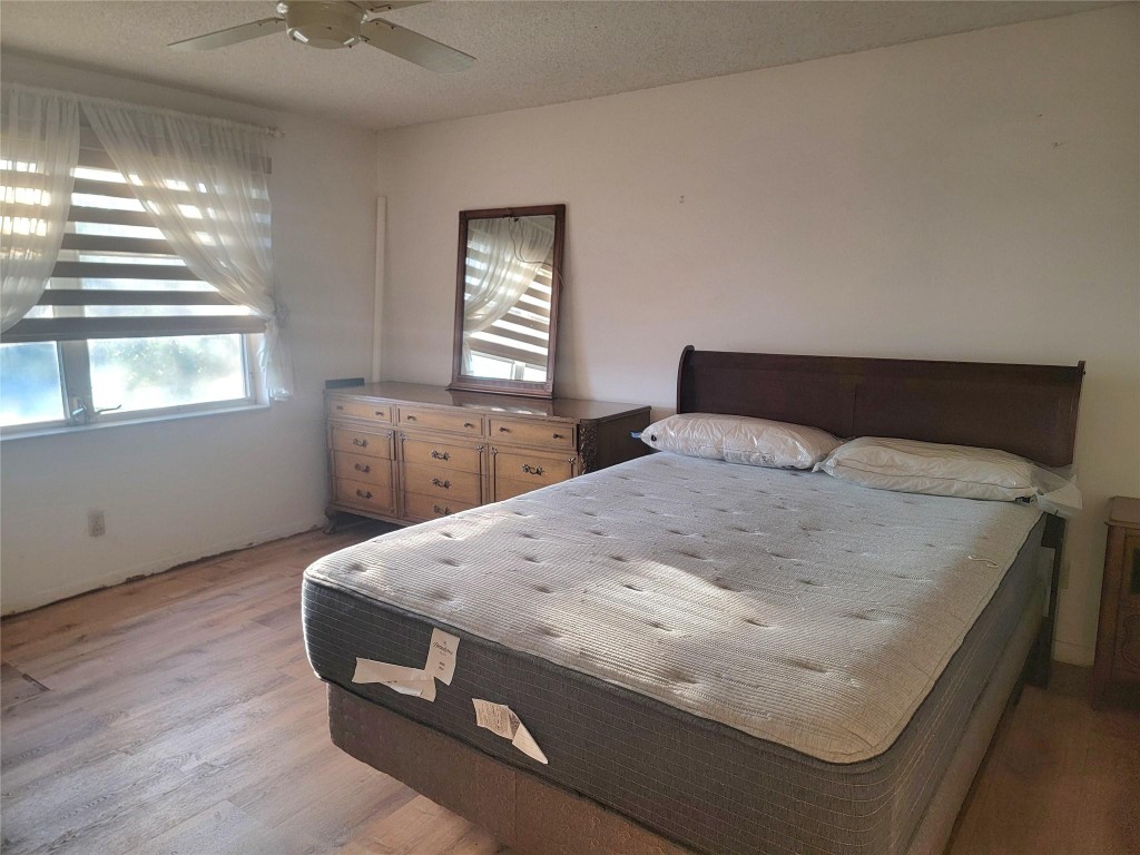 Oakbrook Village - Residential