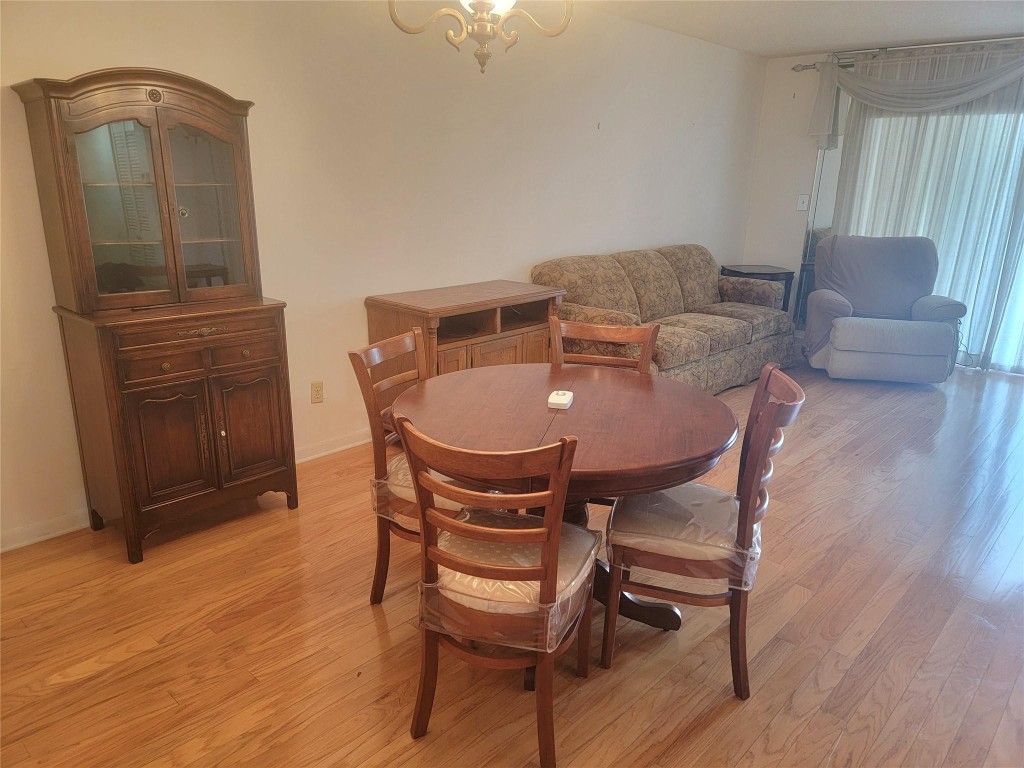 Oakbrook Village - Residential