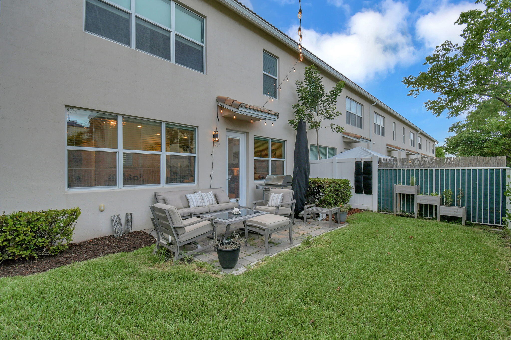 HILLCREST COUNTRY CLUB NORTH - Residential