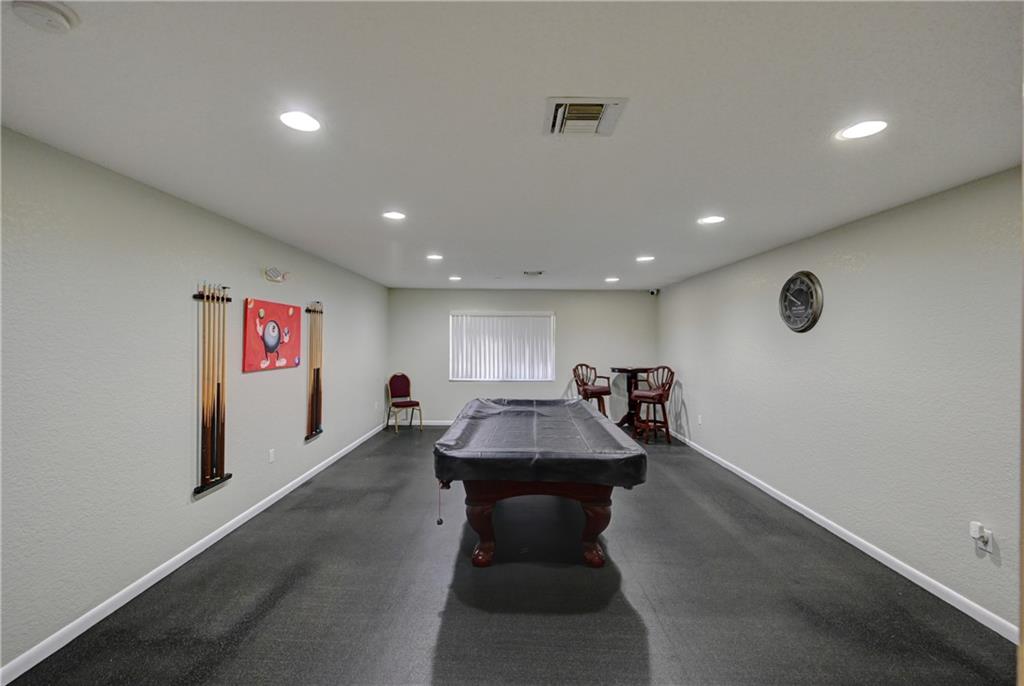 Oriole Golf & Tennis Club - Residential