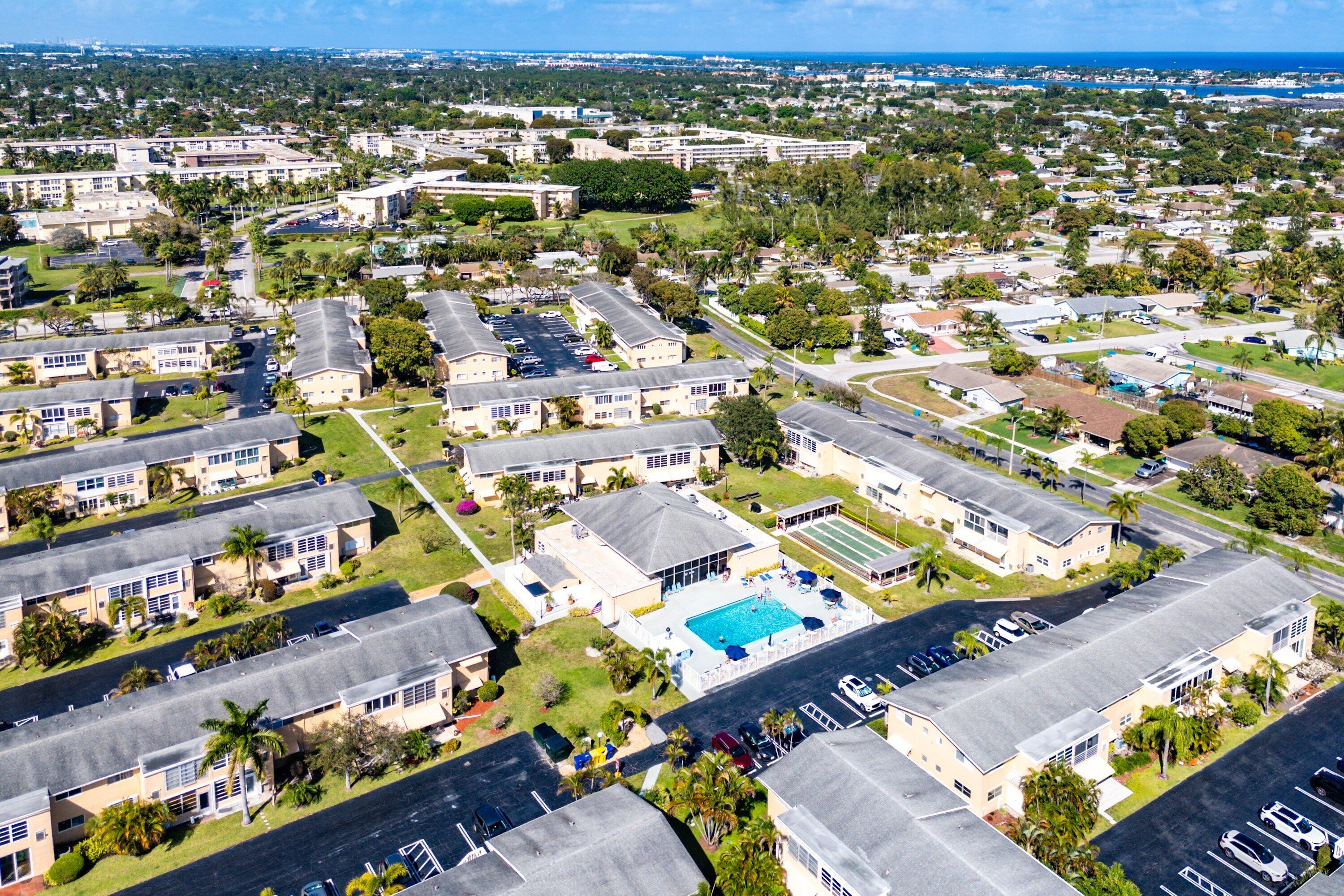 VILLAGE ROYALE CONDO - Residential