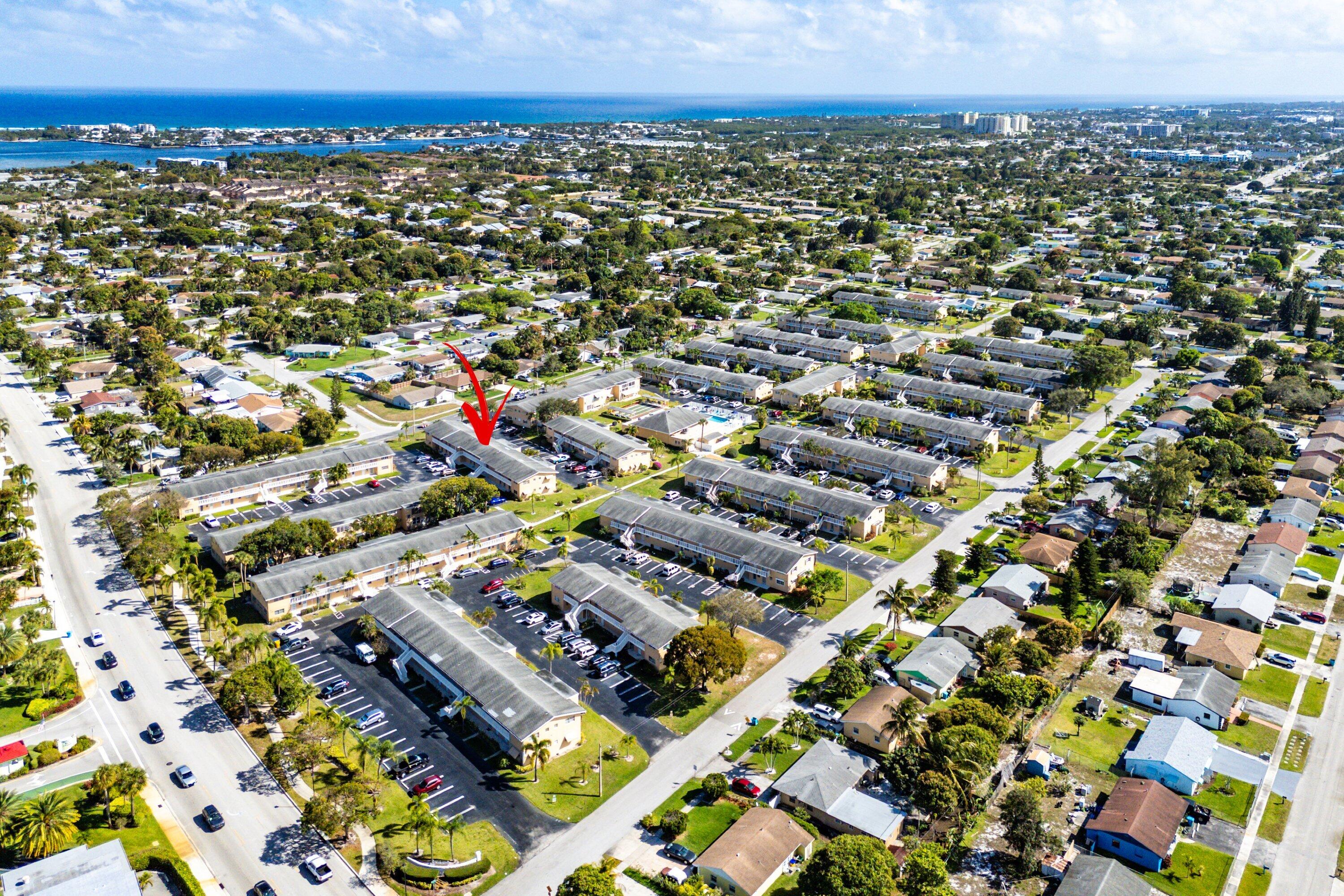 VILLAGE ROYALE CONDO - Residential