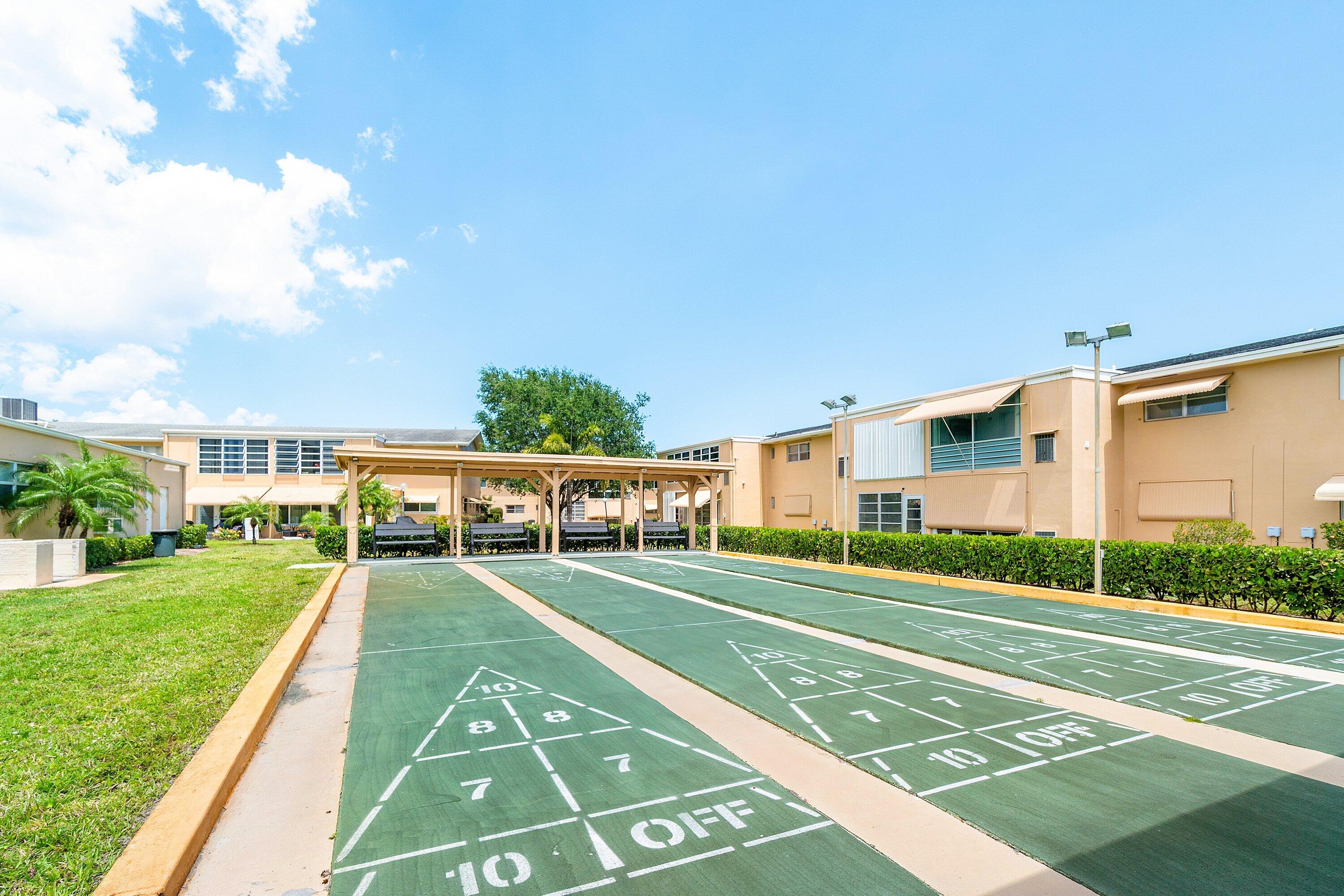 VILLAGE ROYALE CONDO - Residential