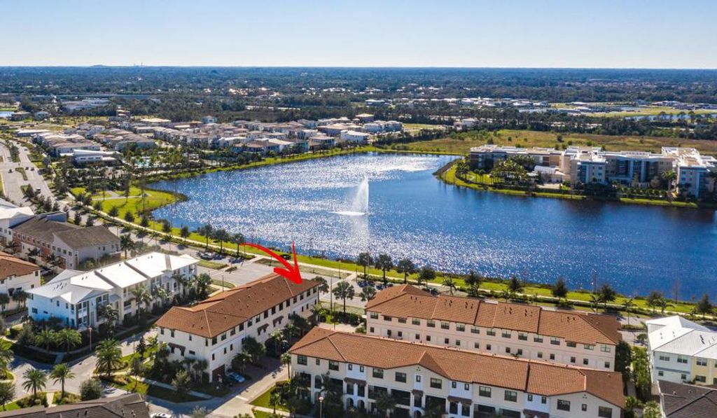 Photo of 7117 Edison Place, Palm Beach Gardens, FL 33418 (MLS # R11020406)