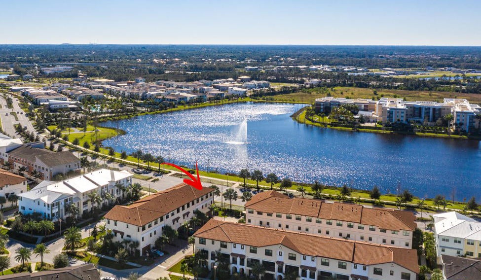 Photo of 7117 Edison Place, Palm Beach Gardens, FL 33418 (MLS # R11020406)