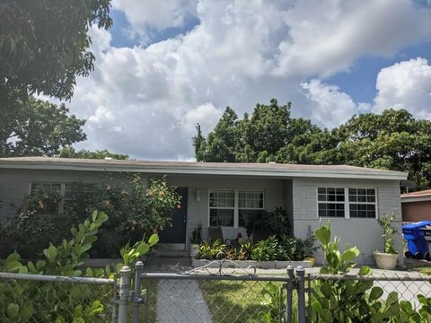 6238 Hayes Hollywood FL 33024