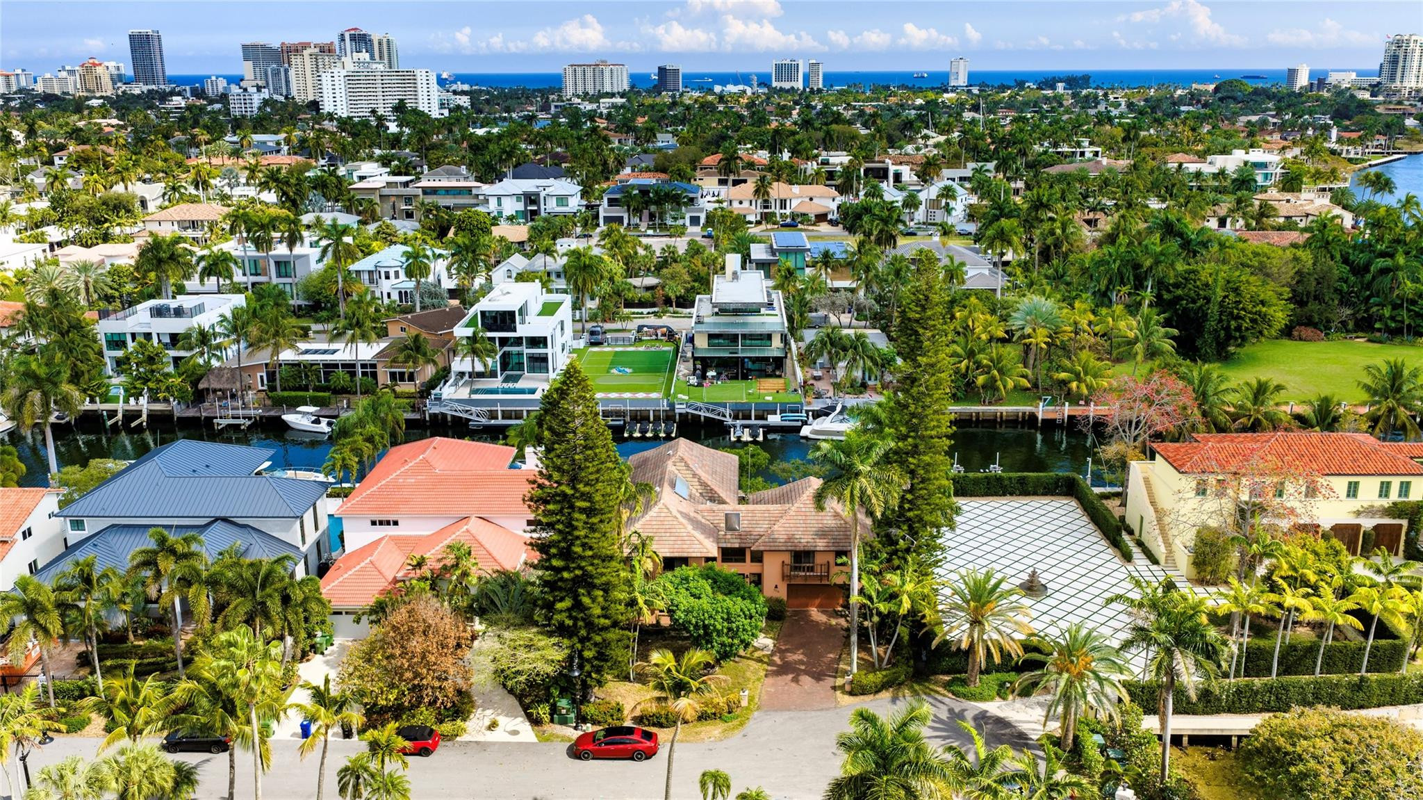 VENICE RESUB OF BLKS 5 & - Residential