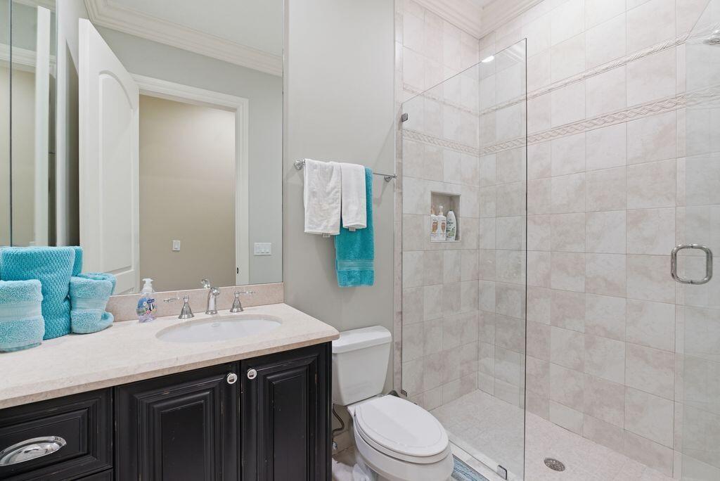 CORAL KEY VILLAS 1ST SEC - Residential