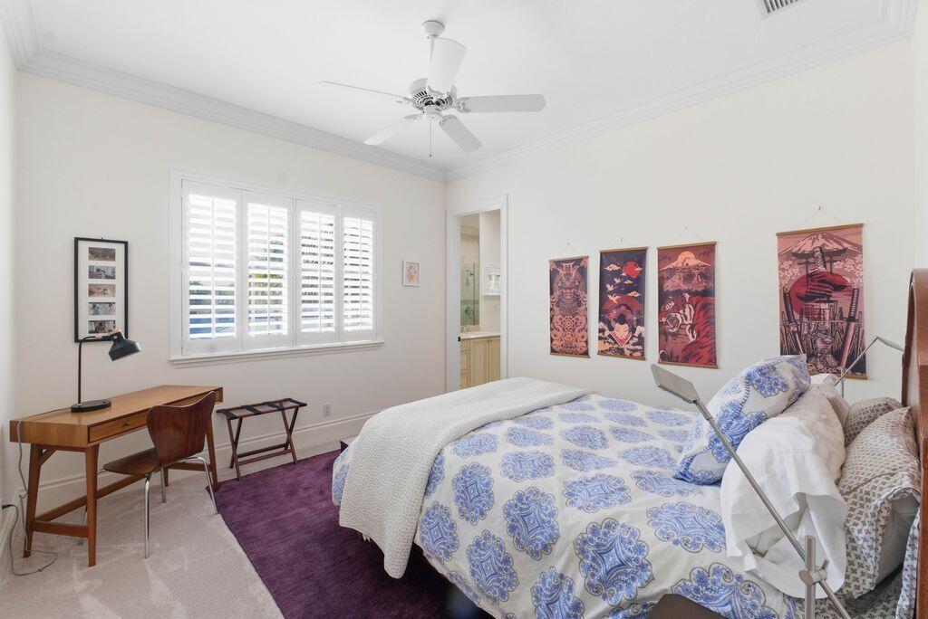 CORAL KEY VILLAS 1ST SEC - Residential