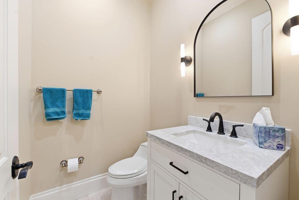 CORAL KEY VILLAS 1ST SEC - Residential