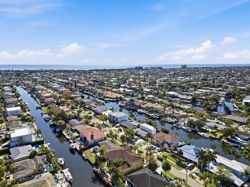 CORAL KEY VILLAS 1ST SEC - Residential