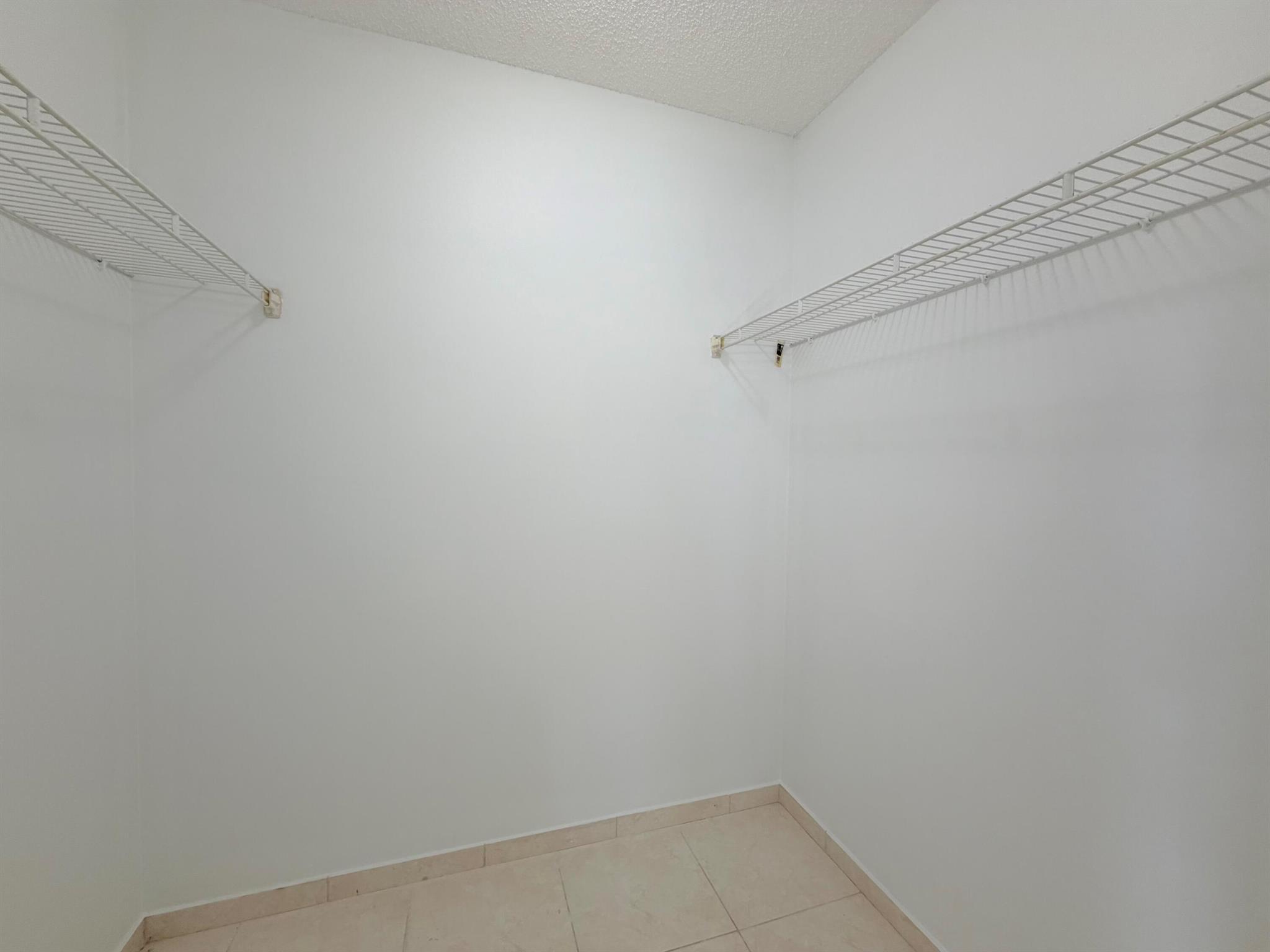 IMPERIAL VILLAS COND 1,2, - Residential Lease