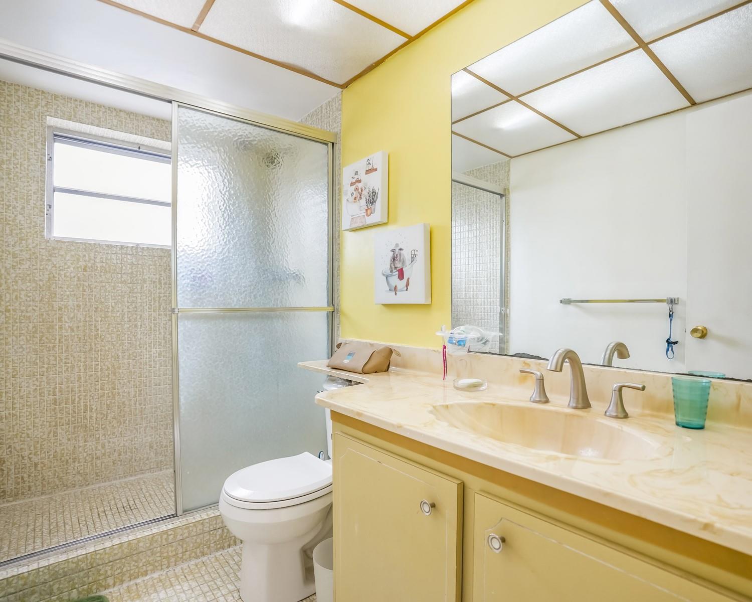 Lauderdale Oaks - Residential