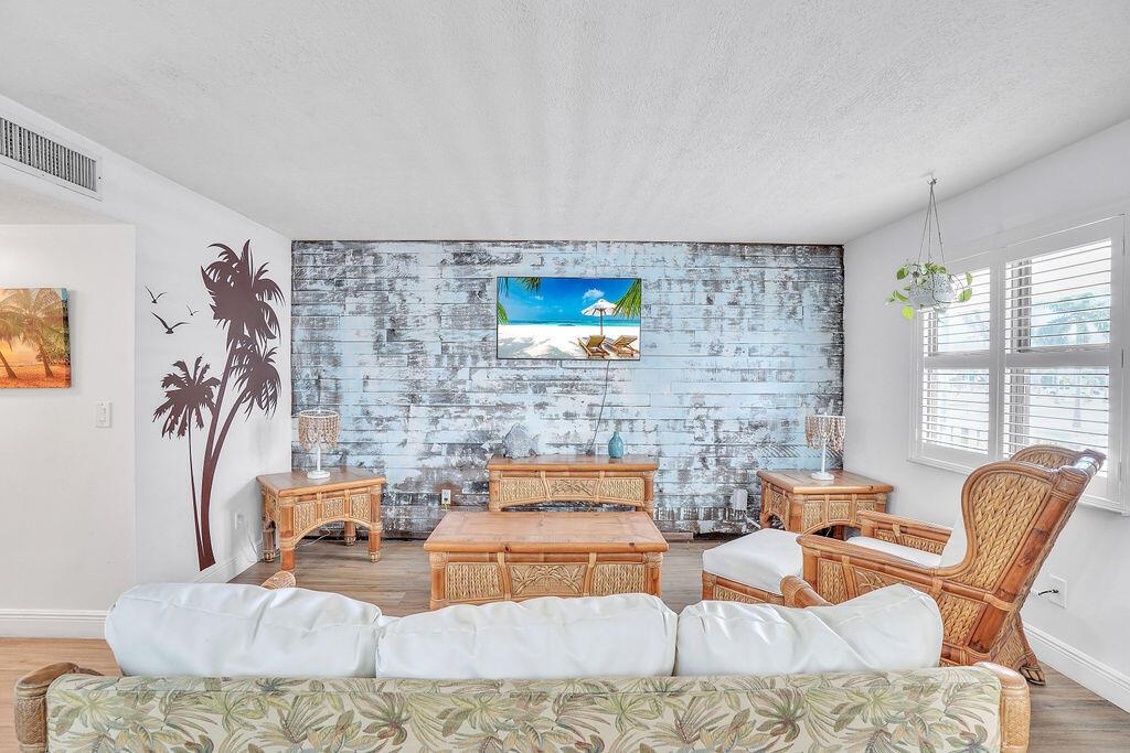 BOARDWALK CONDOMINIUM - Residential