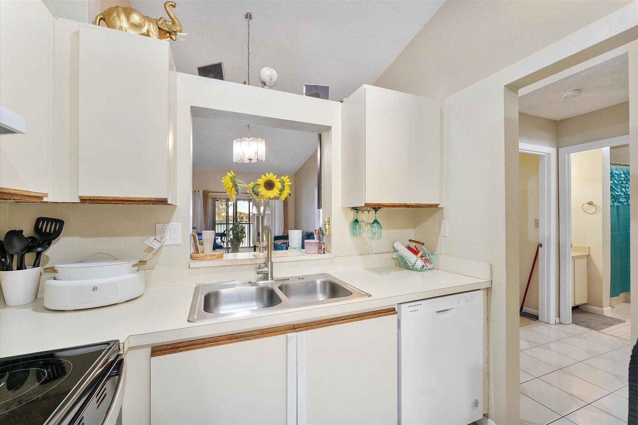 MIRA LAGO - Residential