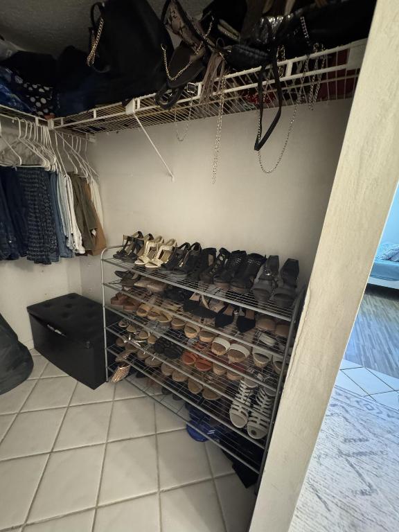 INVERRARY COUNTRY CLUB - Residential