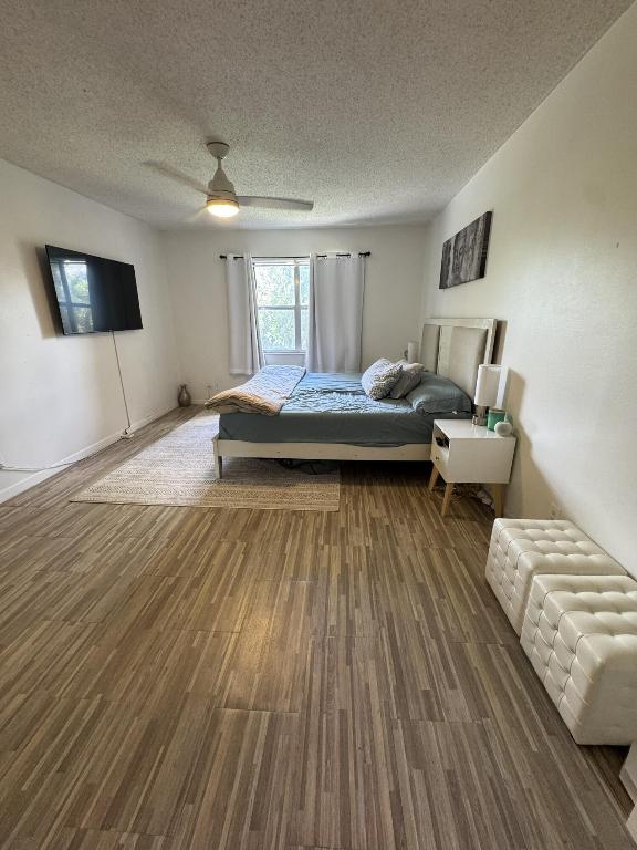 INVERRARY COUNTRY CLUB - Residential