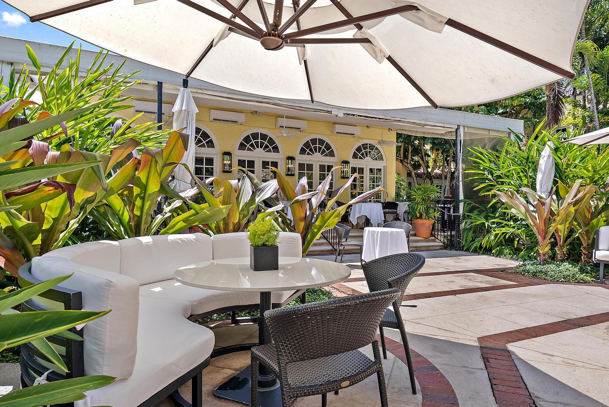 BRAZILIAN COURT HOTEL AND - Residential