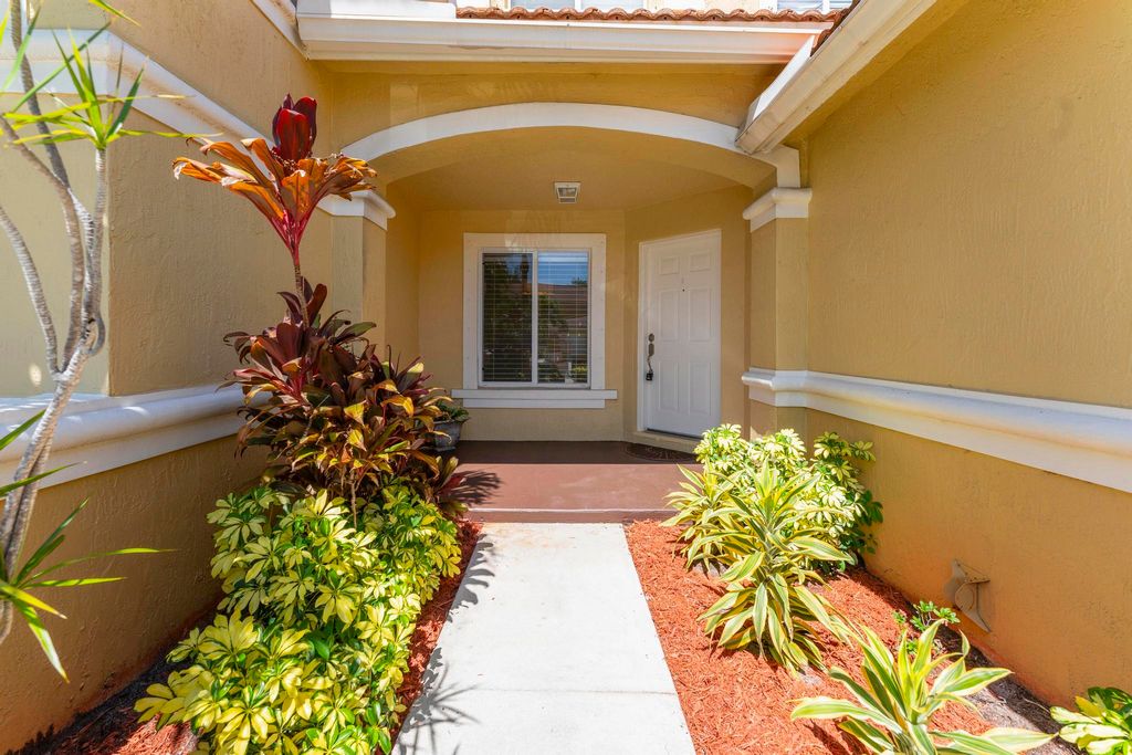 Photo of 1606 Cetona Drive, Boynton Beach, FL 33436 (MLS # R11071944)
