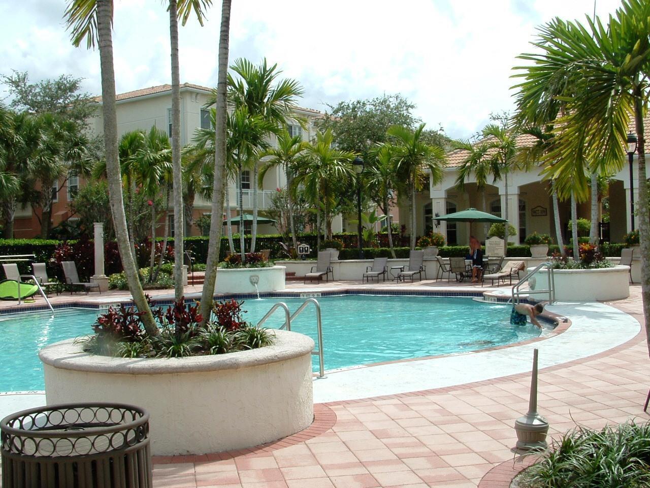 MEZZANO CONDO - Residential Lease