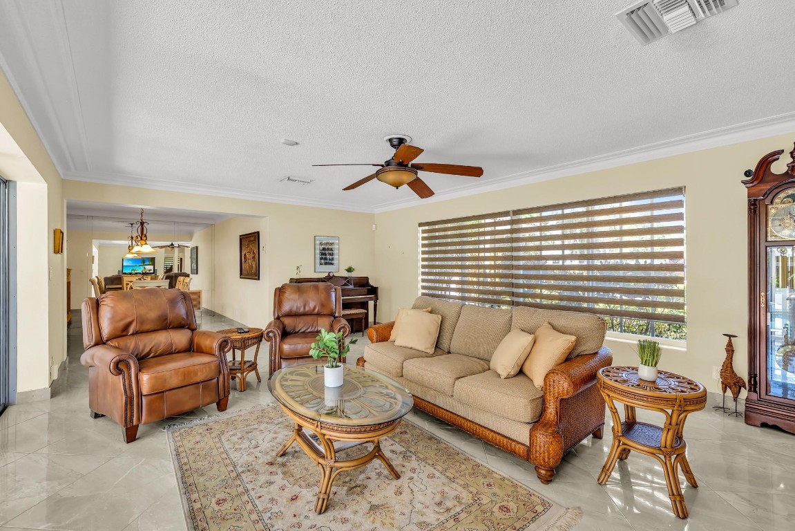 Lighthouse Point 5th Sec - Residential