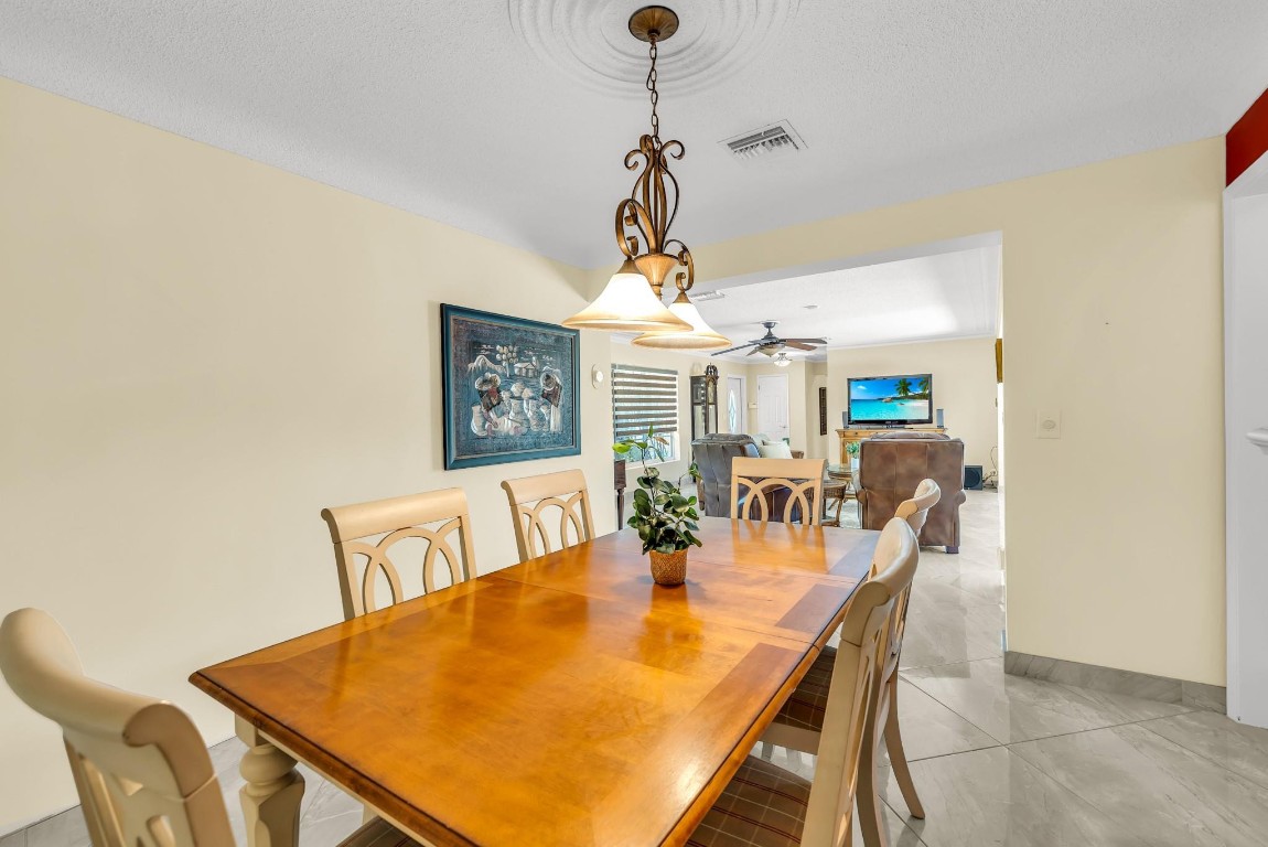 Lighthouse Point 5th Sec - Residential