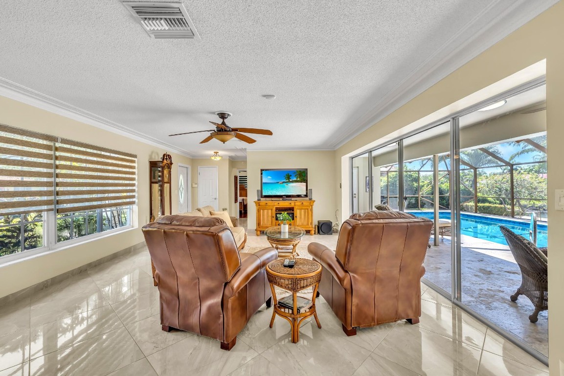 Lighthouse Point 5th Sec - Residential