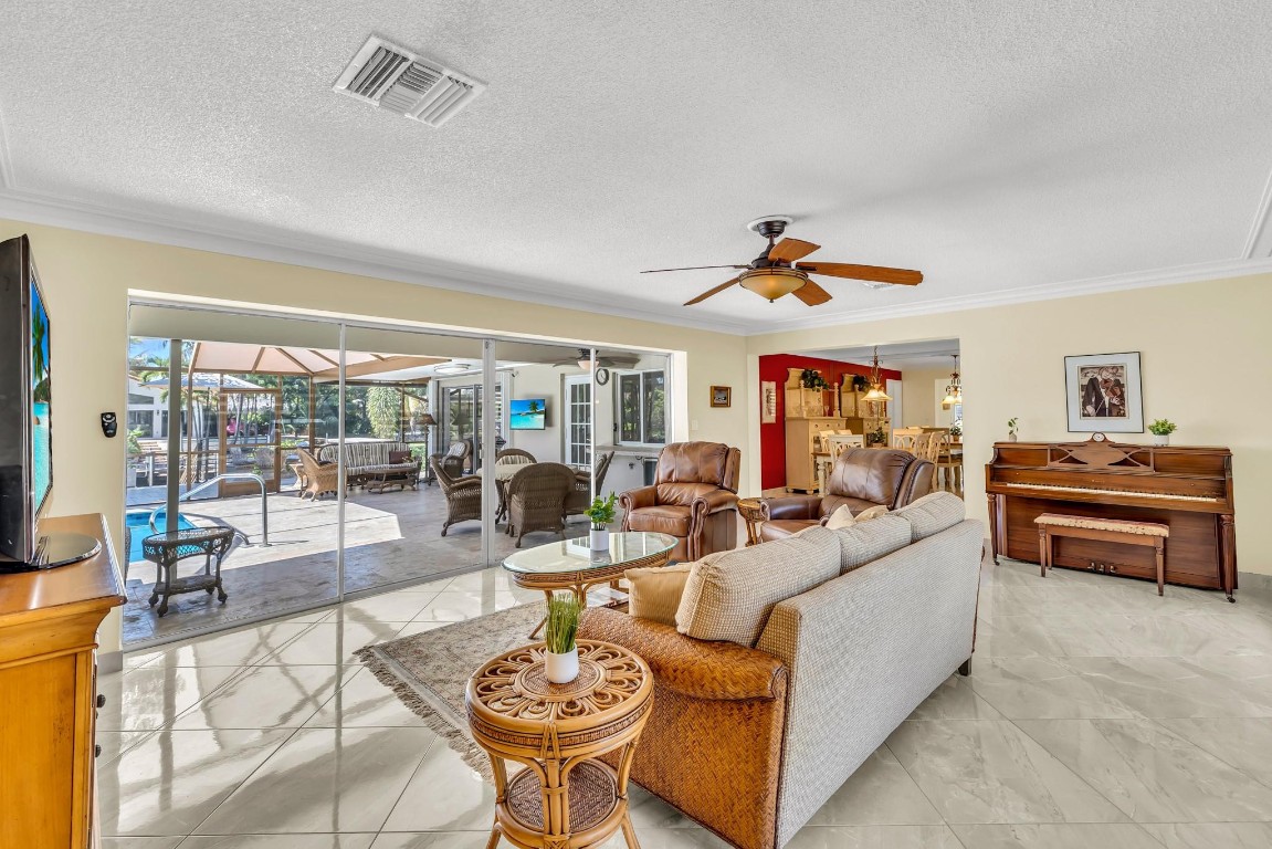 Lighthouse Point 5th Sec - Residential