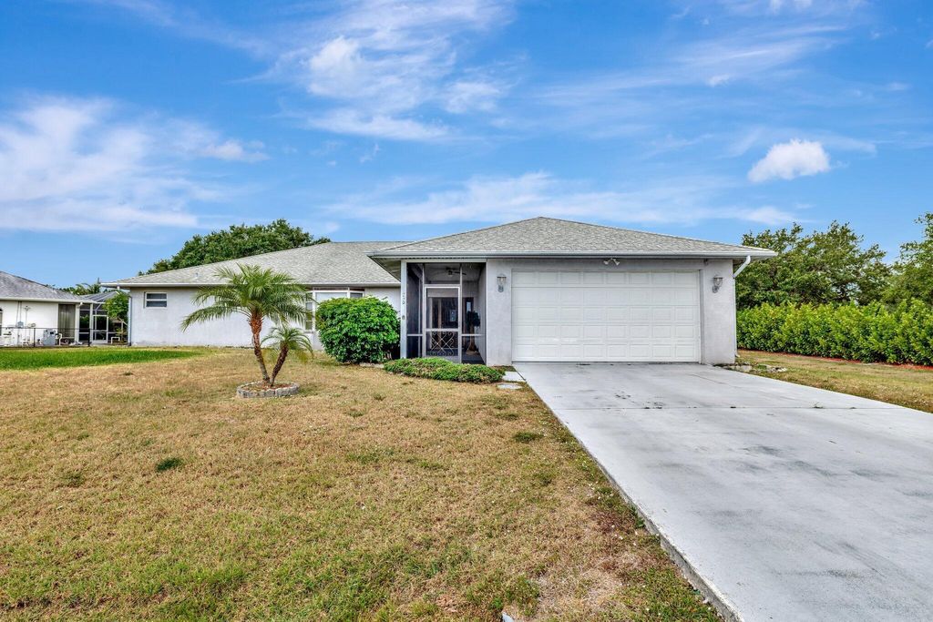 Photo of 2800 SE Peru Street, Port Saint Lucie, FL 34984 (MLS # R11087577)