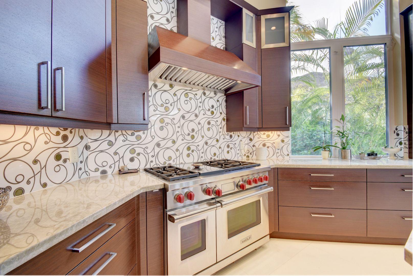 WOODFIELD CC DEVON PLACE - Residential