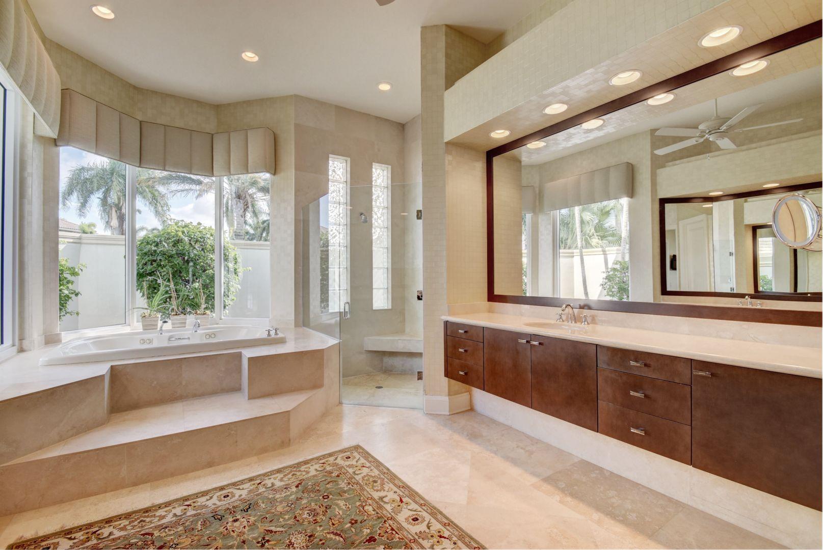 WOODFIELD CC DEVON PLACE - Residential