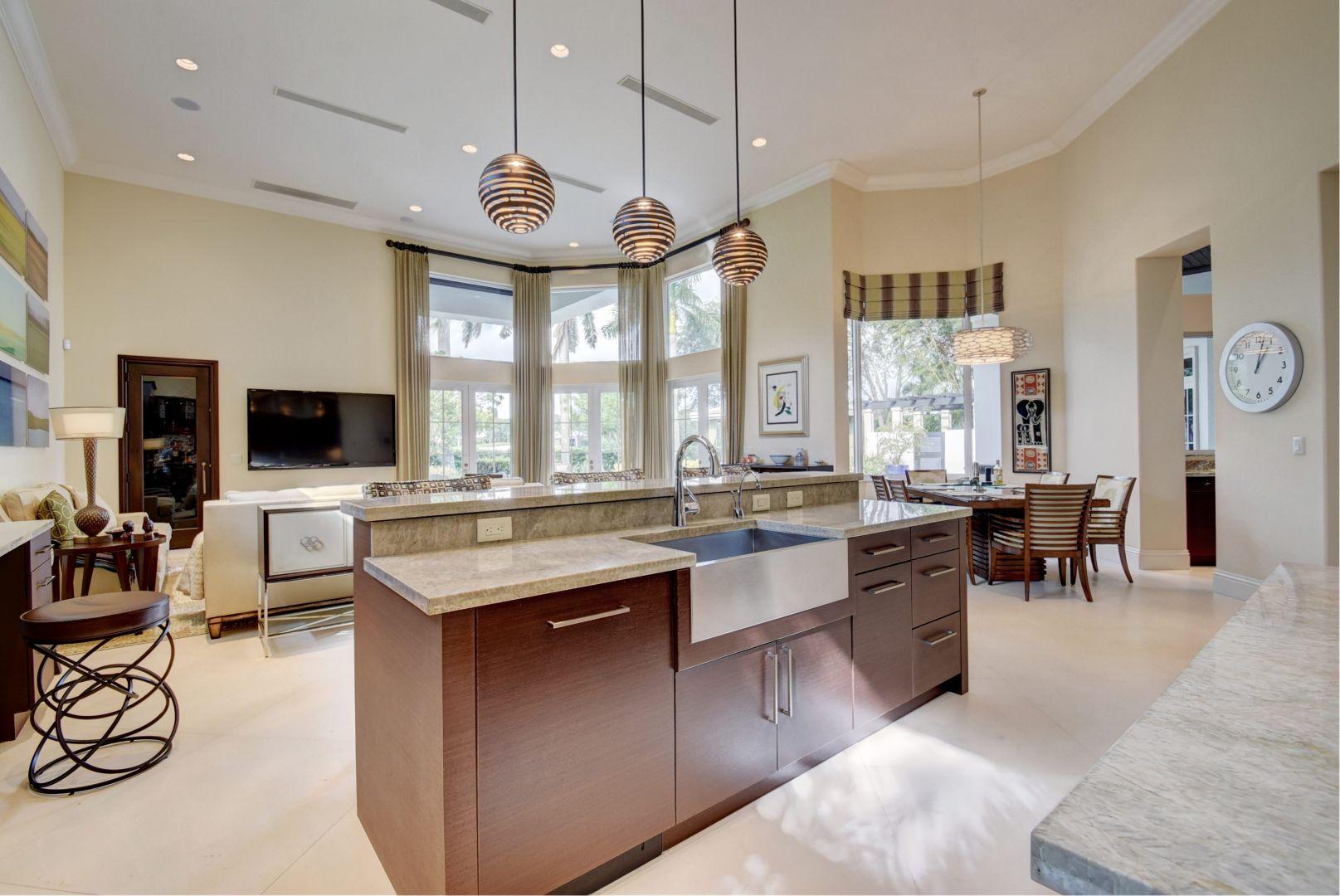 WOODFIELD CC DEVON PLACE - Residential