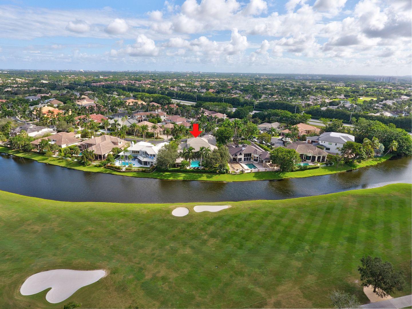 WOODFIELD CC DEVON PLACE - Residential