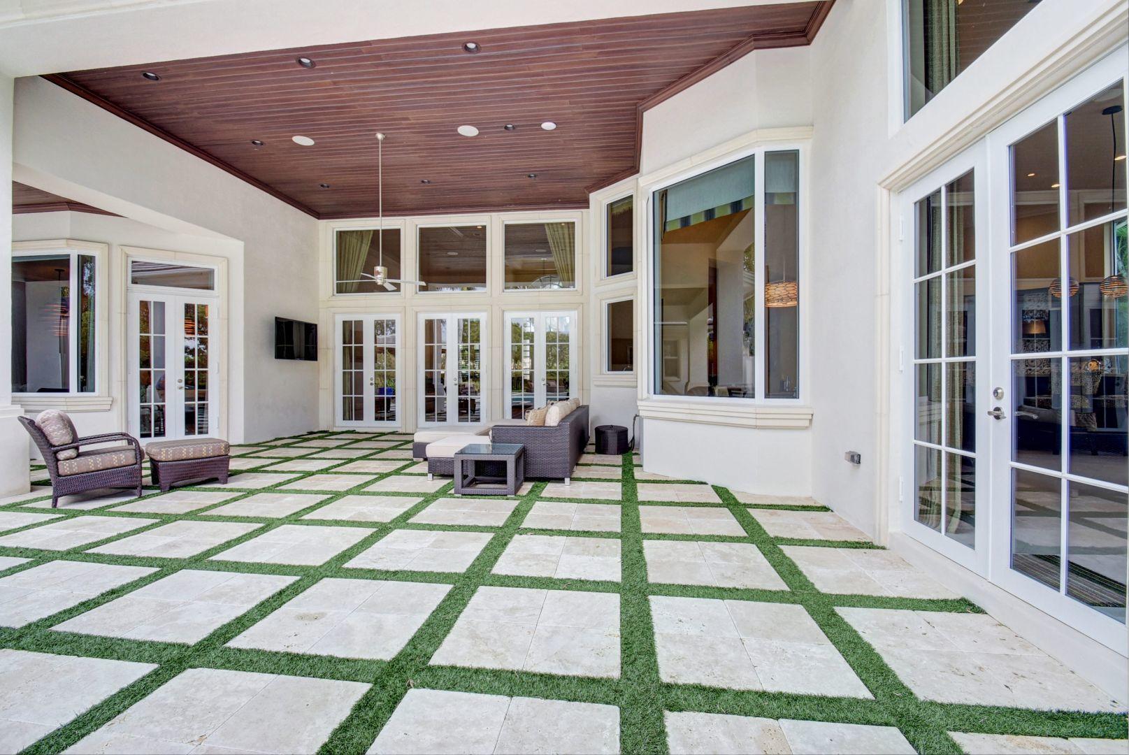 WOODFIELD CC DEVON PLACE - Residential