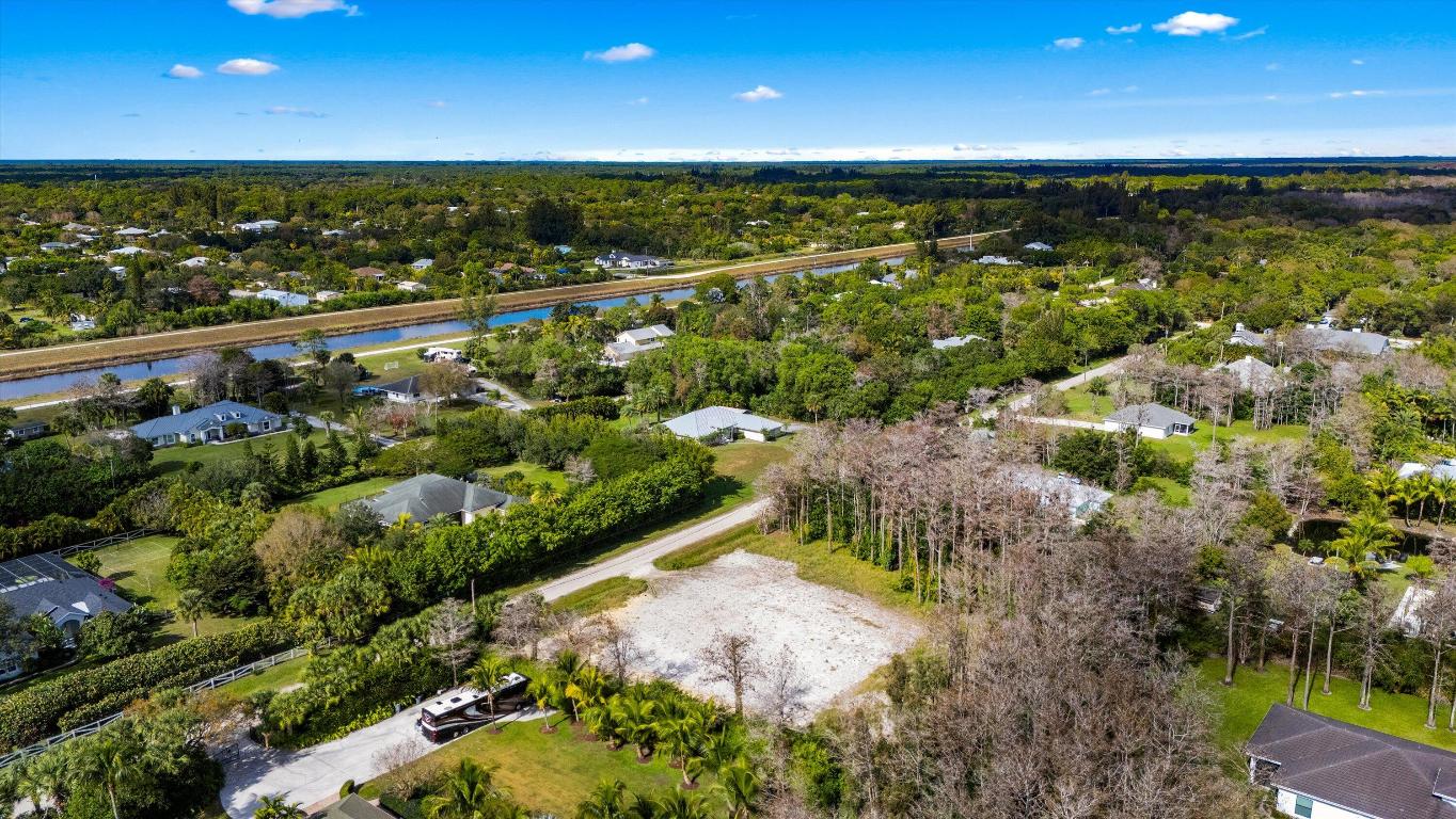 Palm Beach Country Estates - Residential