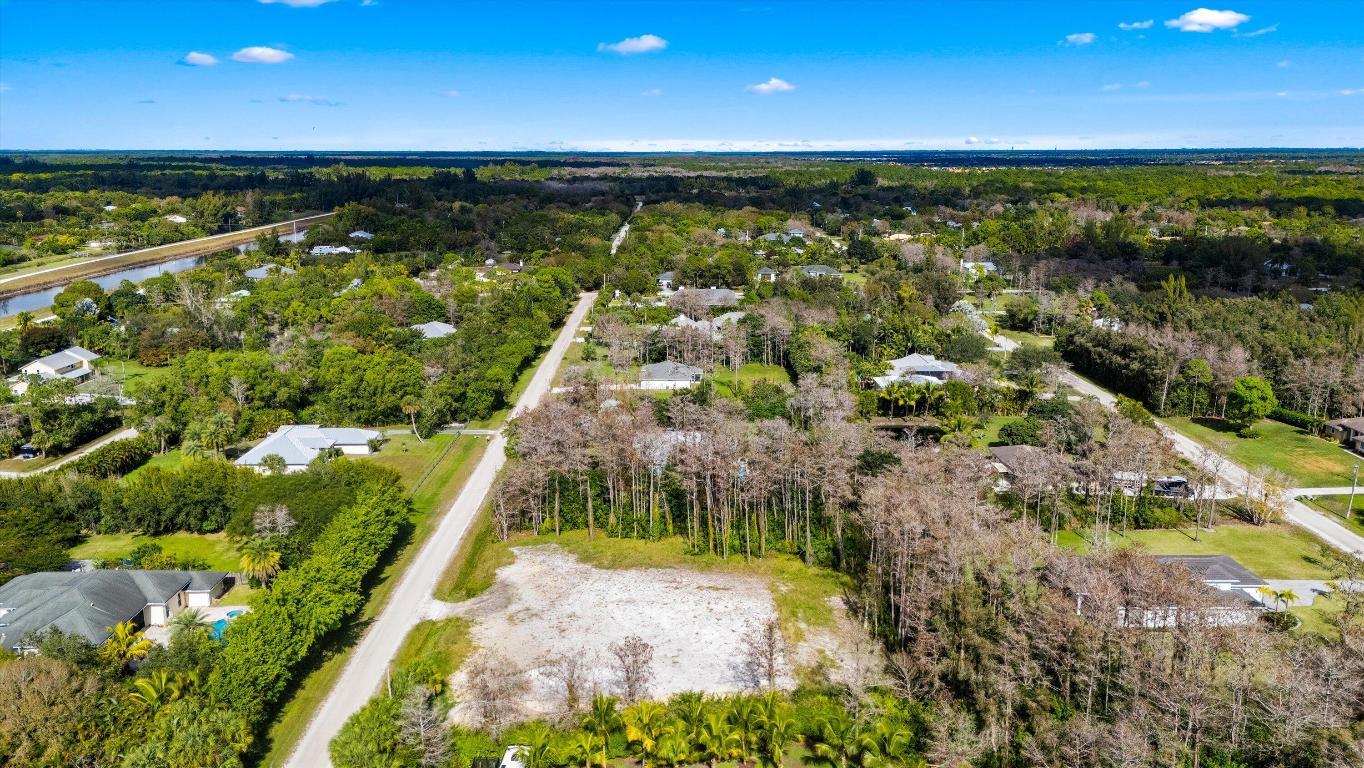 Palm Beach Country Estates - Residential