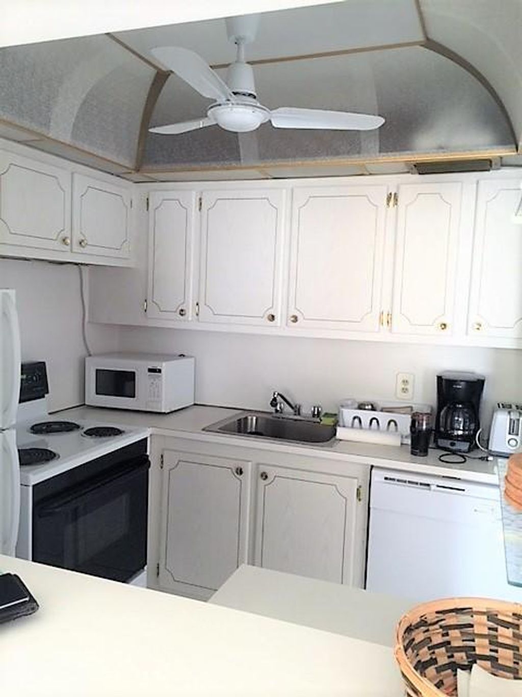Photo of 3026 Ellesmere #B, Deerfield Beach, FL 33442 (MLS # B26032374)