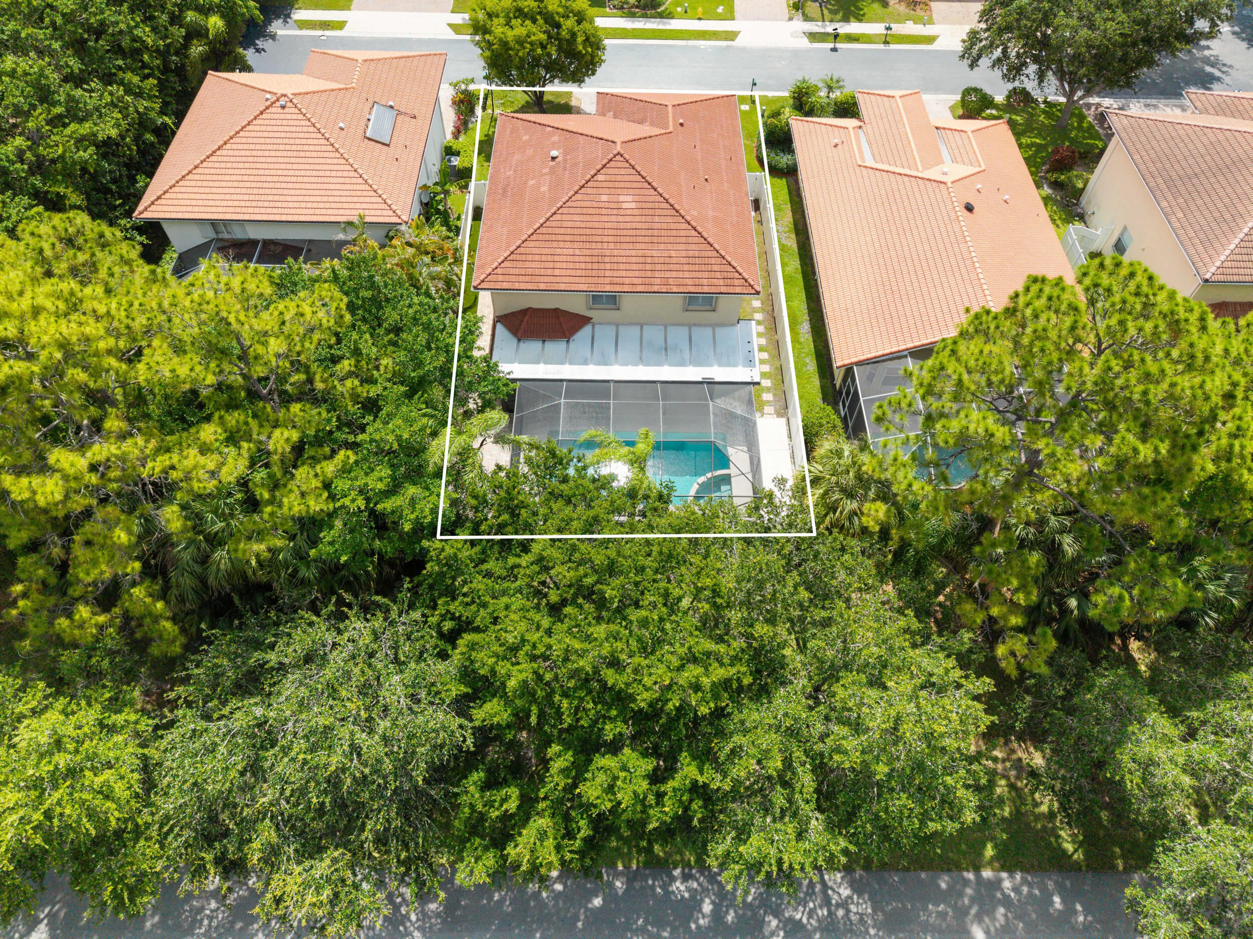 HIDDEN HOLLOW 2 - Residential