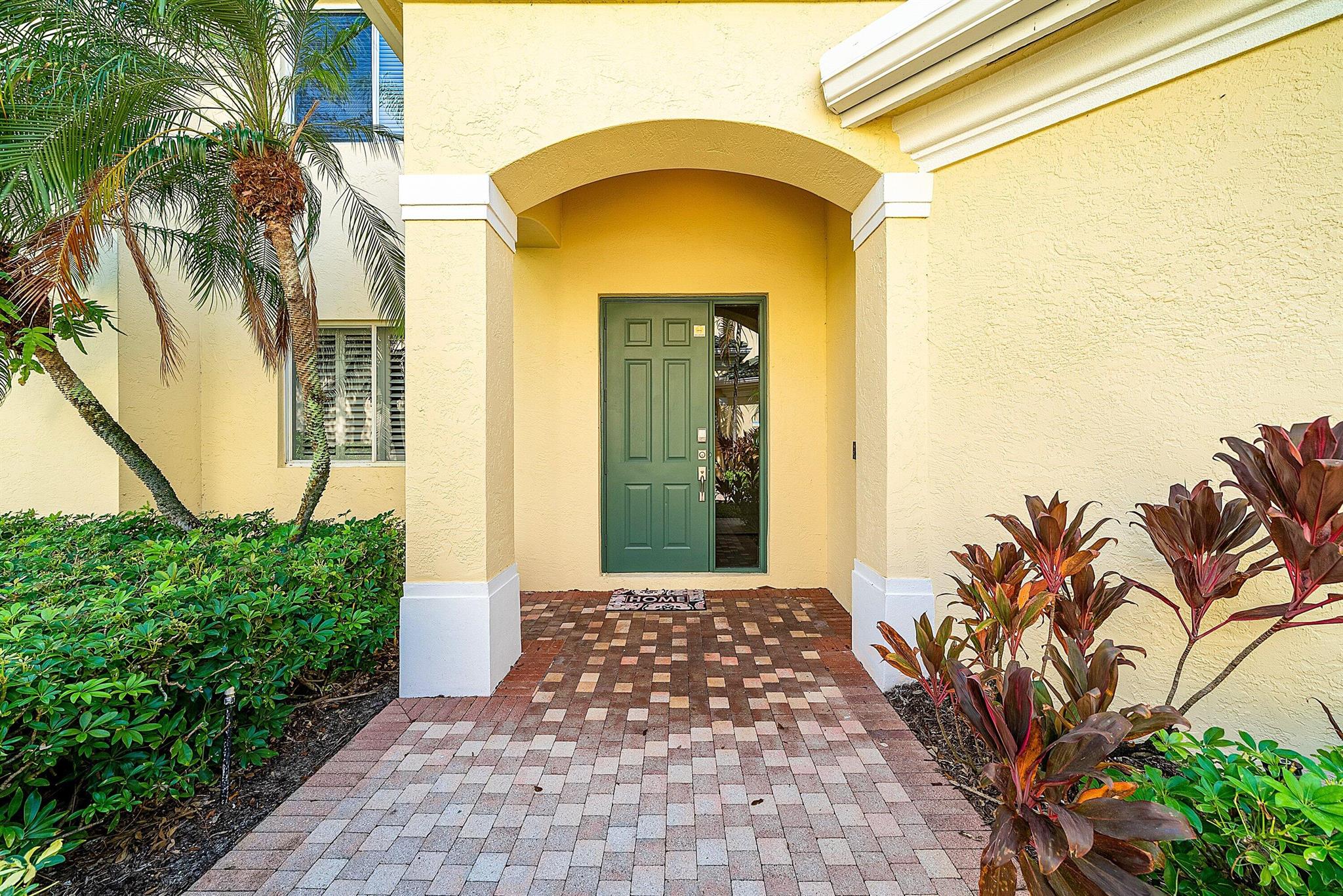 BALLENISLES - Residential Lease