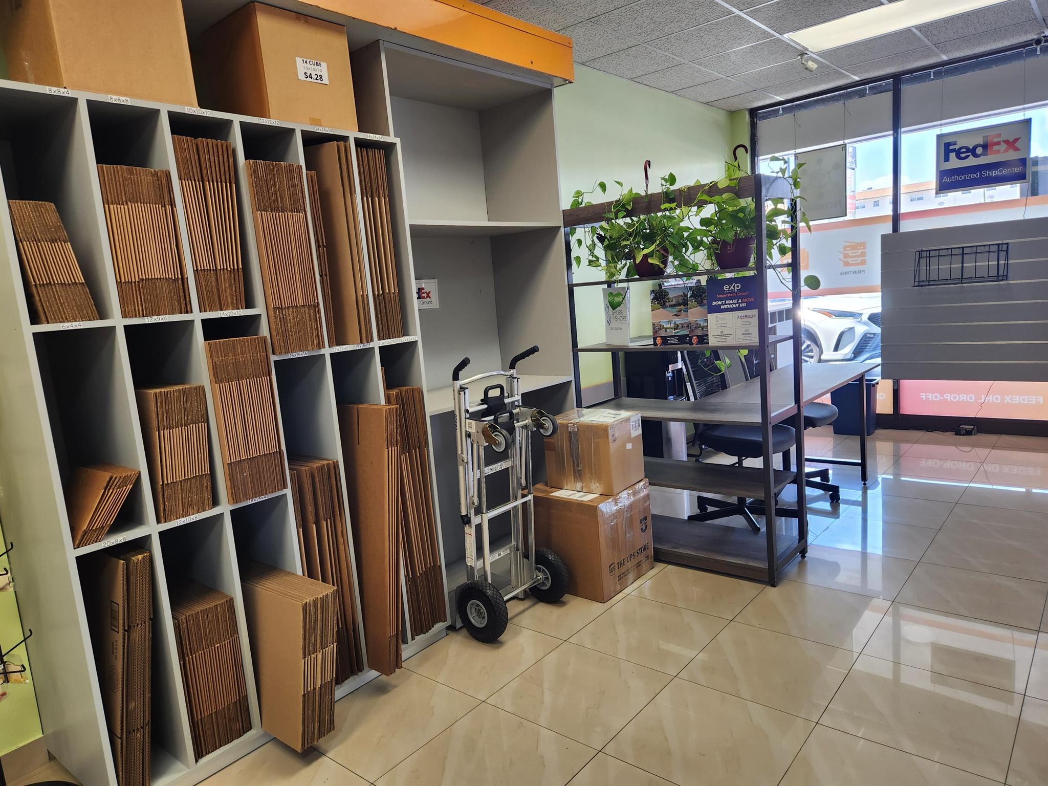 1326 E Commercial Blvd Boulevard