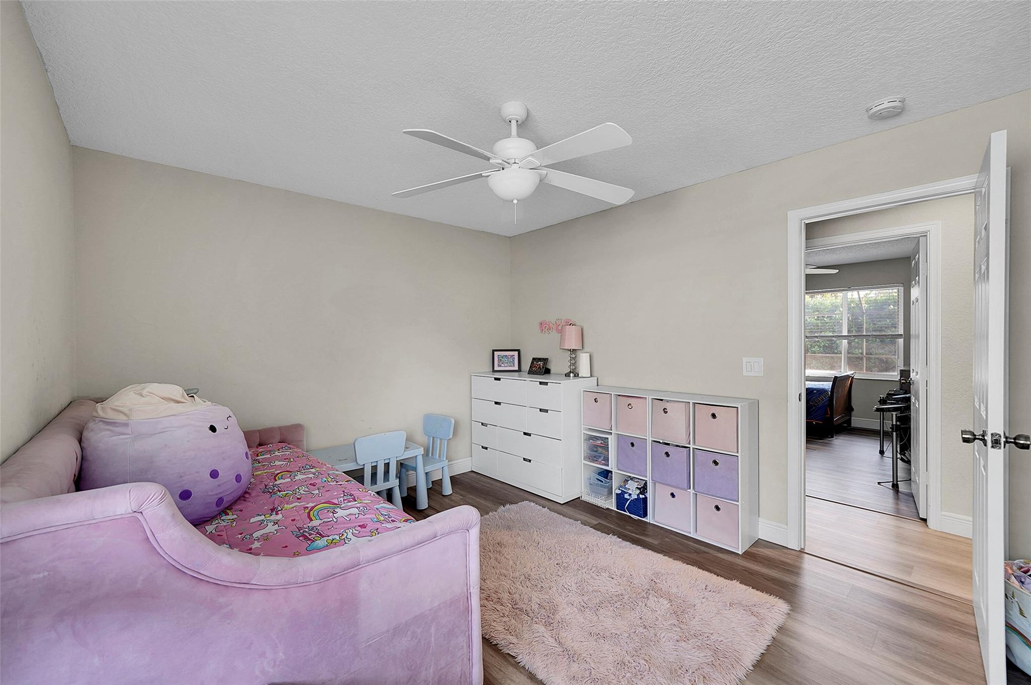 KENSINGTON GARDENS - Residential