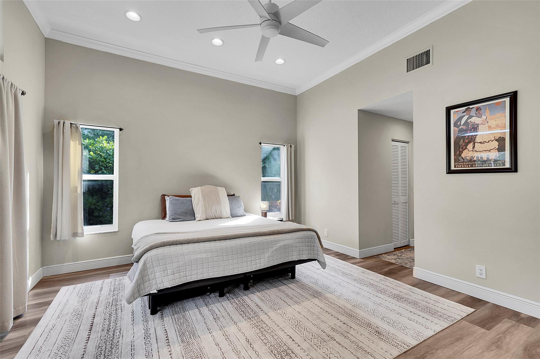 KENSINGTON GARDENS - Residential