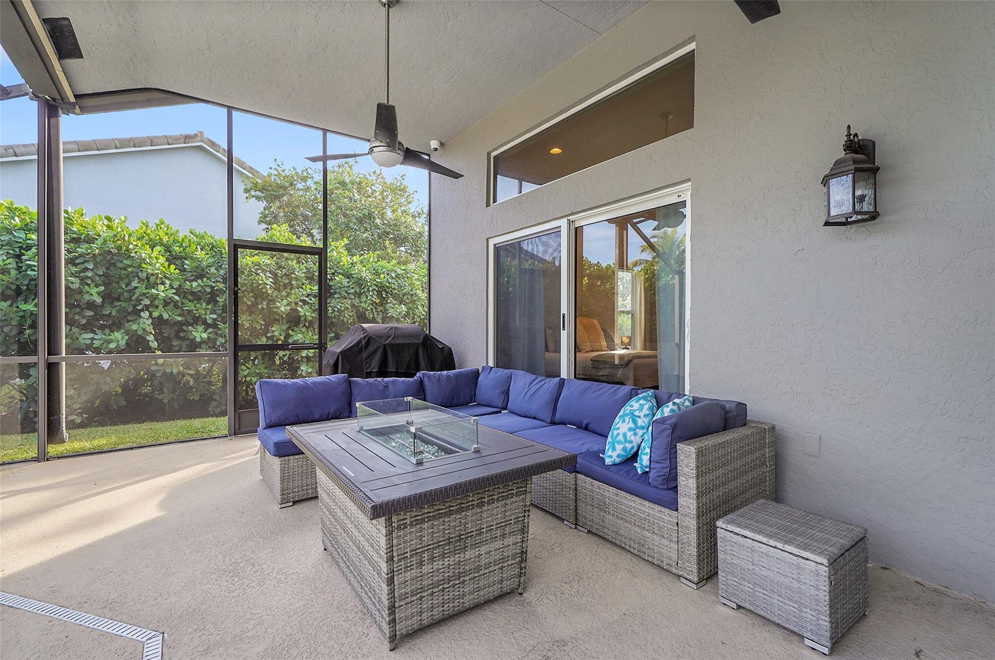 KENSINGTON GARDENS - Residential