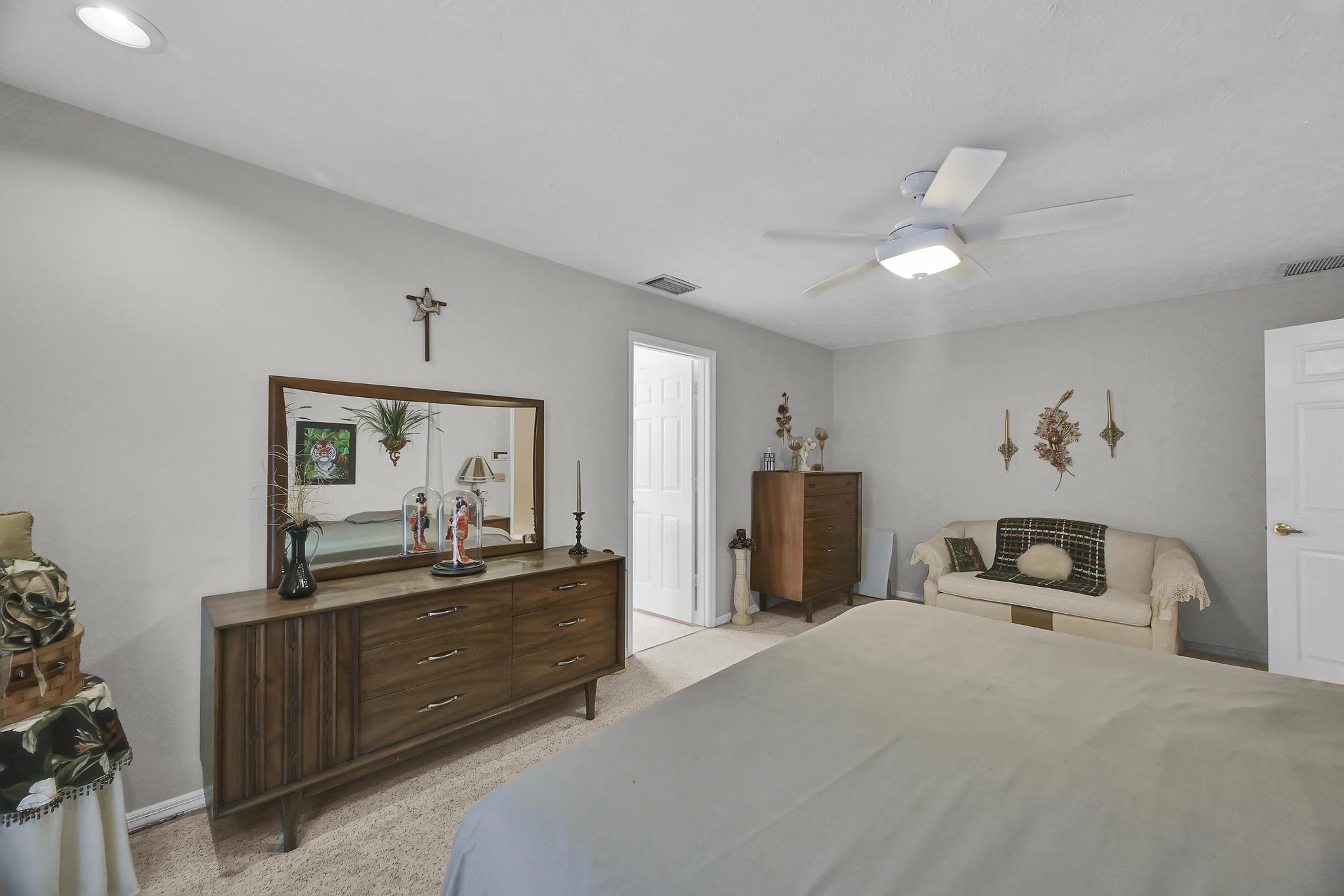 TIMBERLAKE ESTATES - Residential