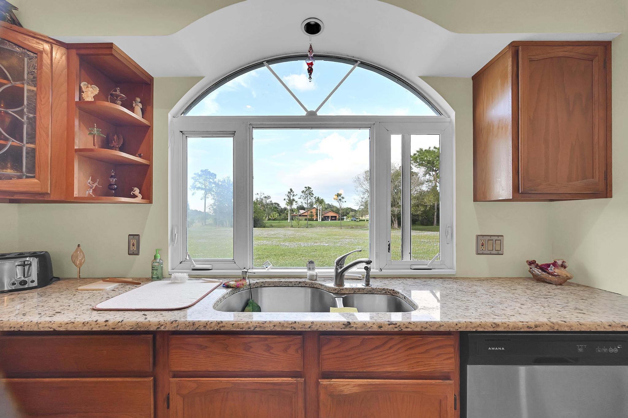 TIMBERLAKE ESTATES - Residential