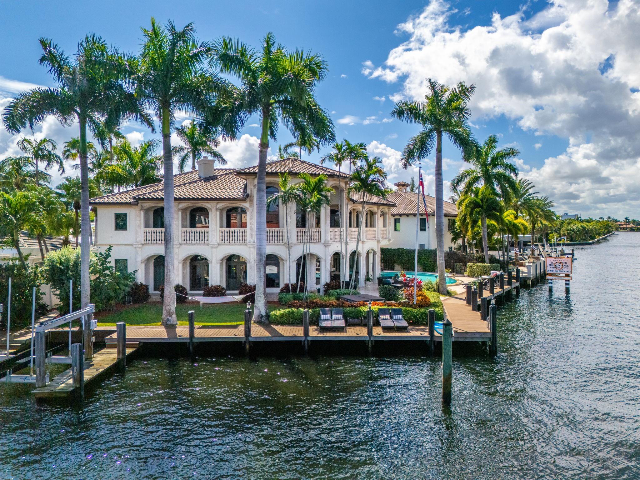 DOLPHIN ISLES - Residential