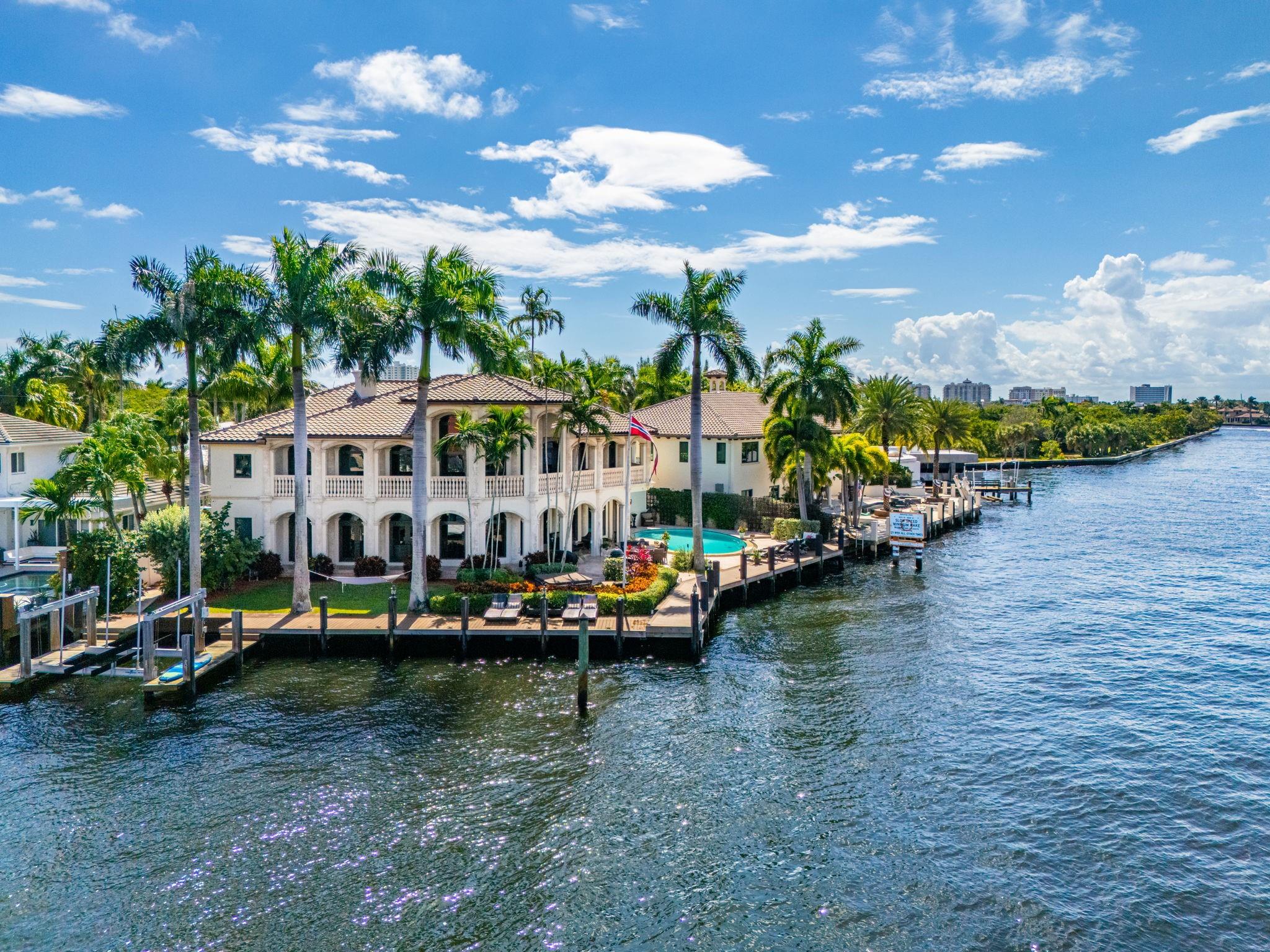 DOLPHIN ISLES - Residential