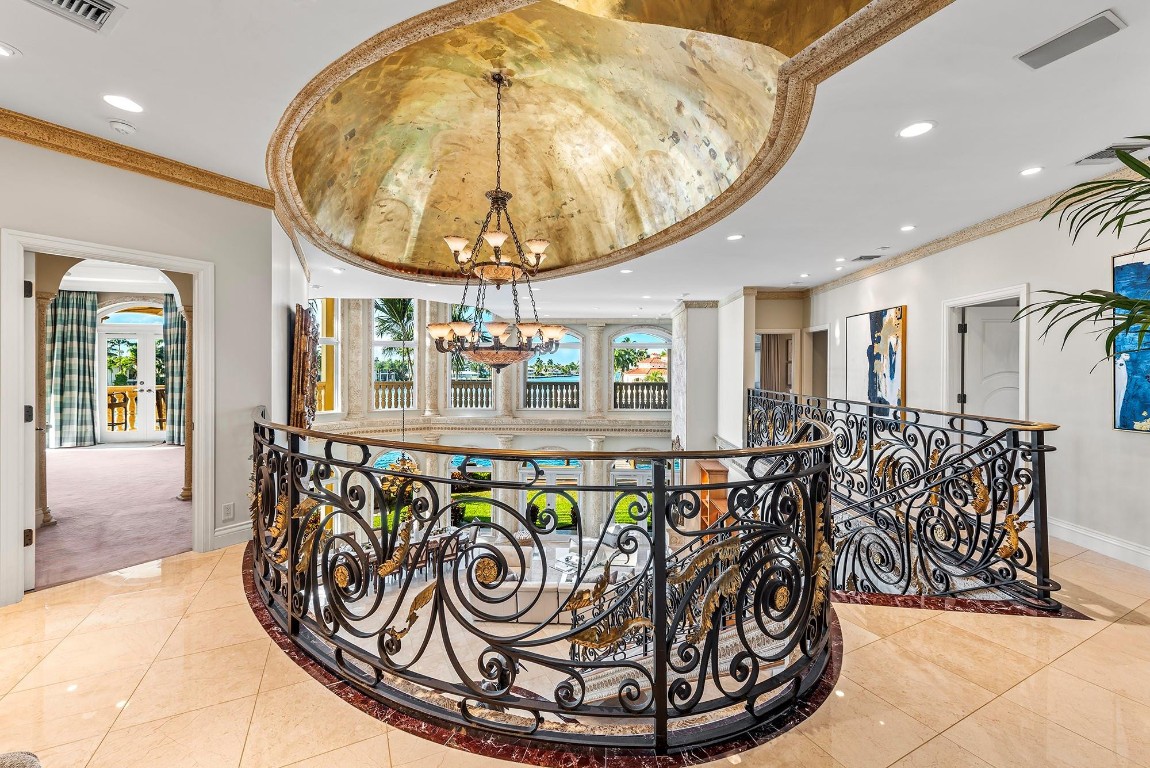 DOLPHIN ISLES - Residential